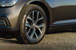 Volkswagen Passat SEL 2019 года (UK)